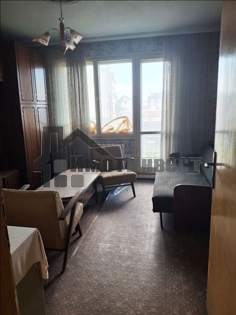 Продава ЕТАЖ ОТ КЪЩА, гр. Ямбол, Боровец, снимка 12 - Етаж от къща - 52639781