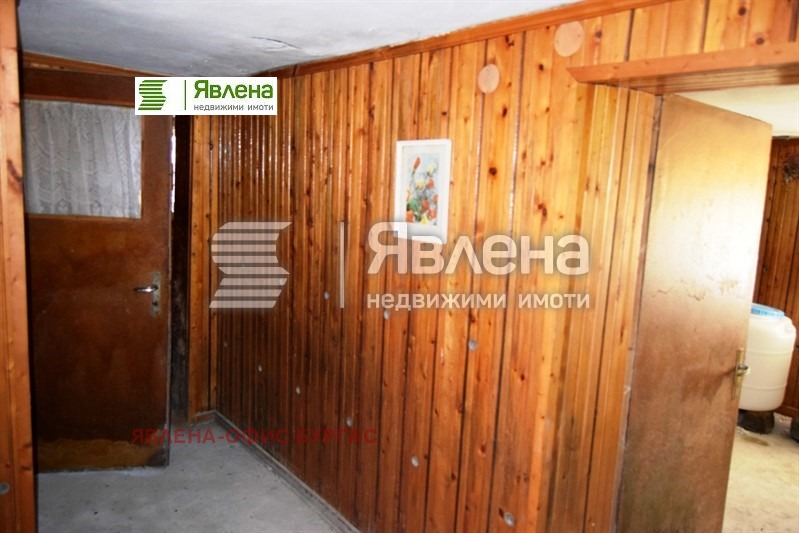 Продава КЪЩА, гр. Поморие, област Бургас, снимка 12 - Къщи - 49319492