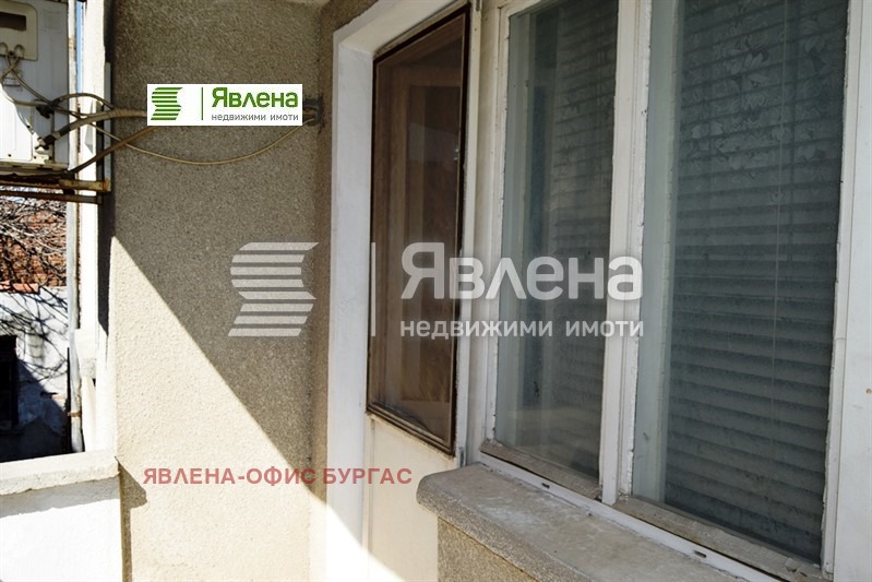 Продава КЪЩА, гр. Поморие, област Бургас, снимка 15 - Къщи - 49319492