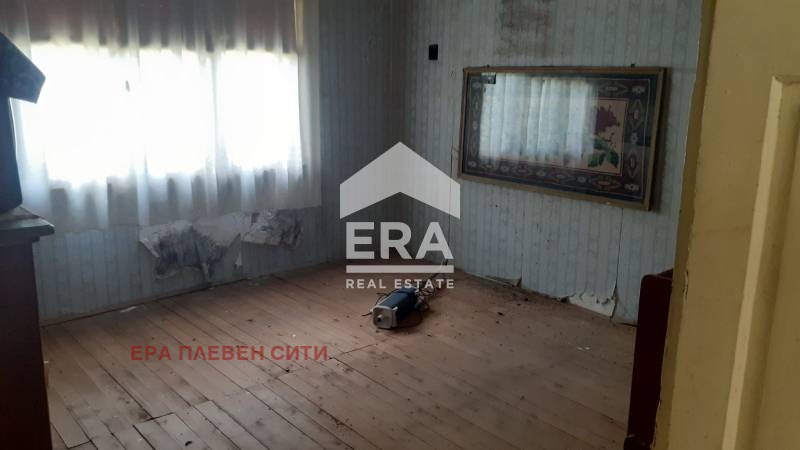 Продава  Къща област Плевен , с. Еница , 250 кв.м | 33296200 - изображение [10]