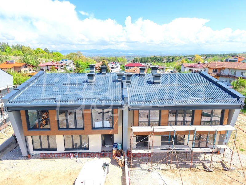 Продава КЪЩА, гр. София, с. Панчарево, снимка 17 - Къщи - 52925635