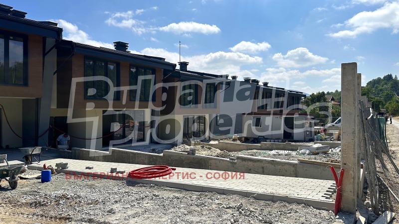 Продава КЪЩА, гр. София, с. Панчарево, снимка 10 - Къщи - 52925635