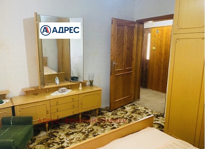 Продава КЪЩА, с. Кулина вода, област Плевен, снимка 8 - Къщи - 55650988