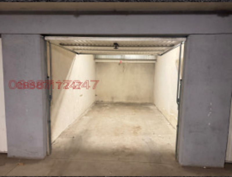 Продава  Гараж град София , Левски Г , 17 кв.м | 84506437