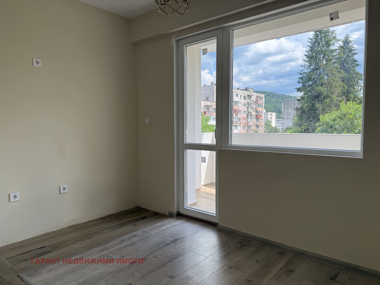 Продава 2-СТАЕН, гр. Габрово, Бичкиня, снимка 2 - Апартаменти - 54629992