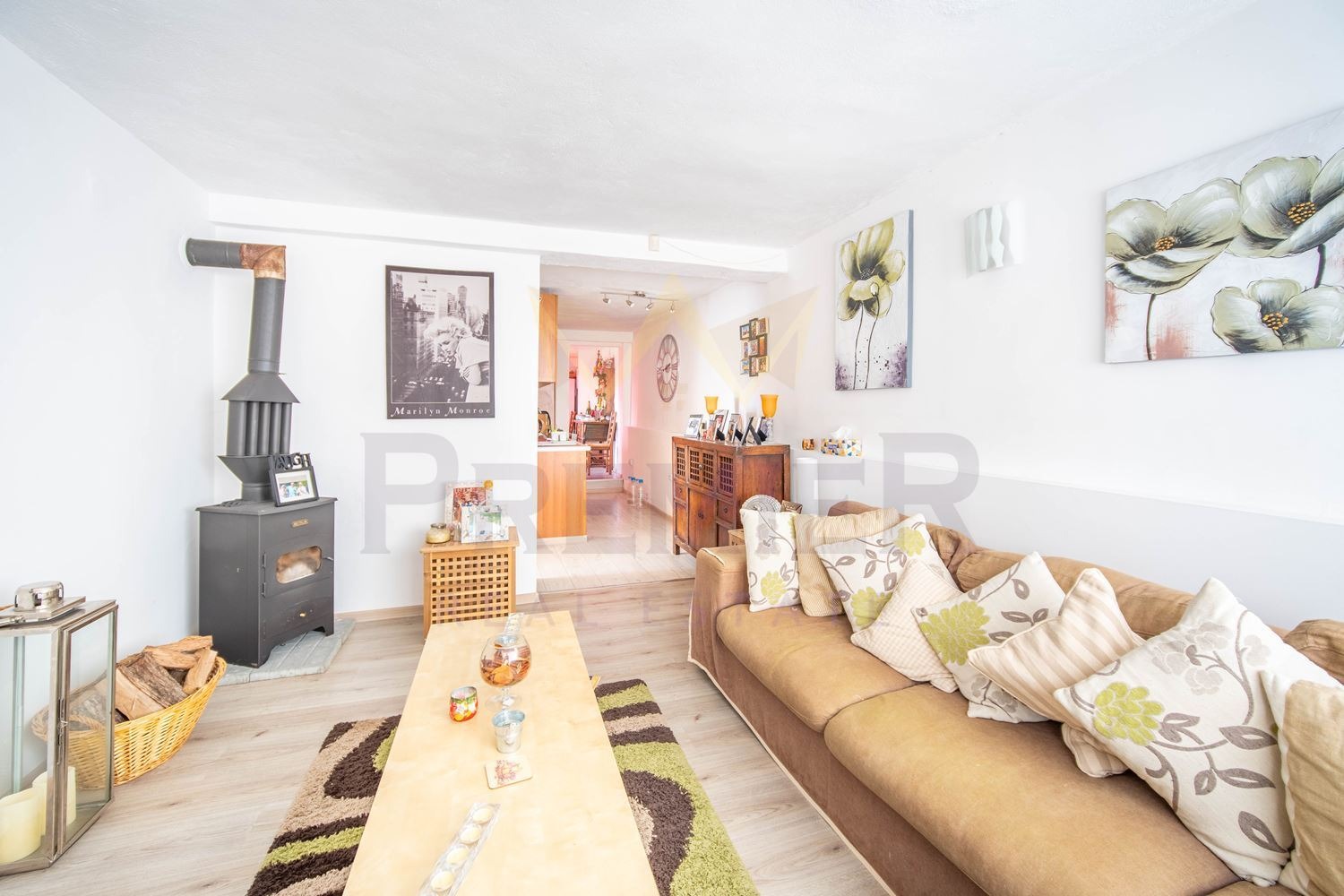 Продава КЪЩА, гр. Балчик, област Добрич, снимка 2 - Къщи - 53825840