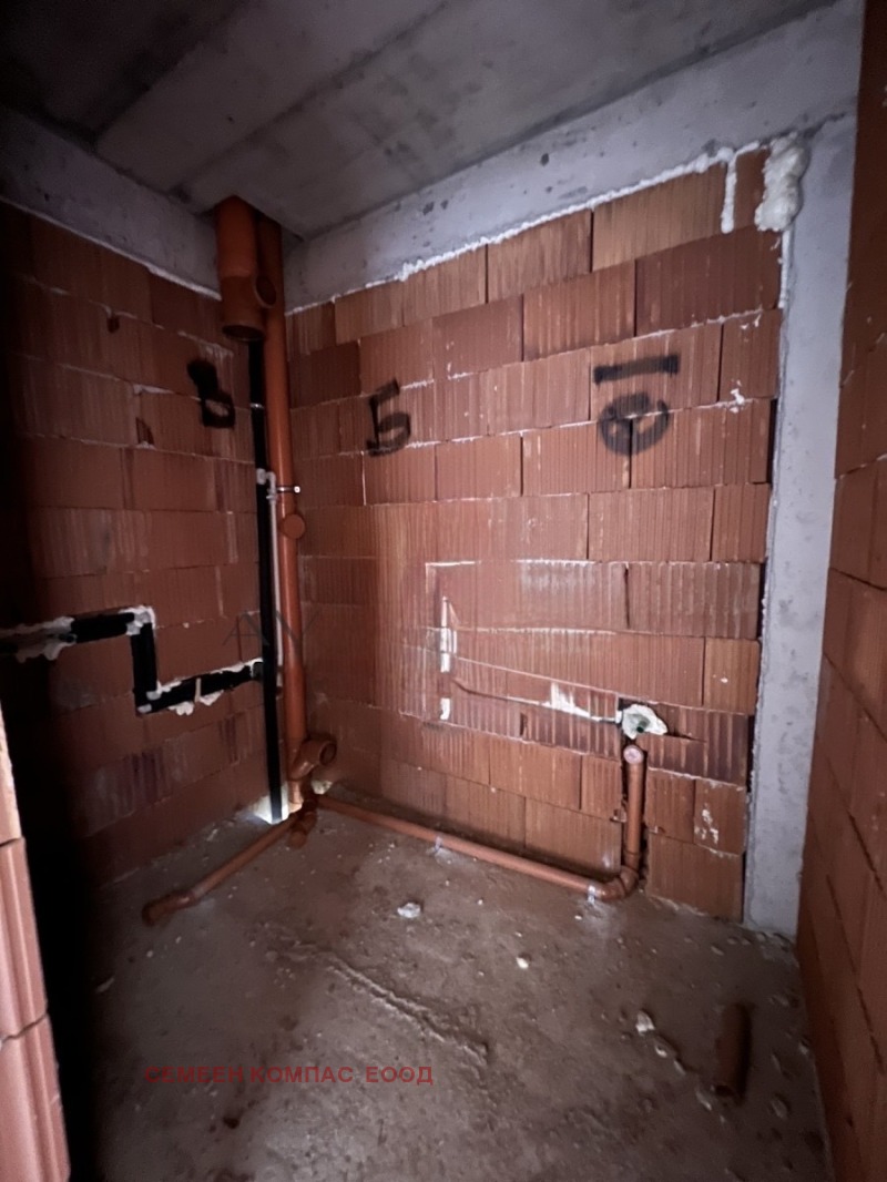 Продава 2-СТАЕН, гр. Пловдив, Остромила, снимка 5 - Апартаменти - 52614033