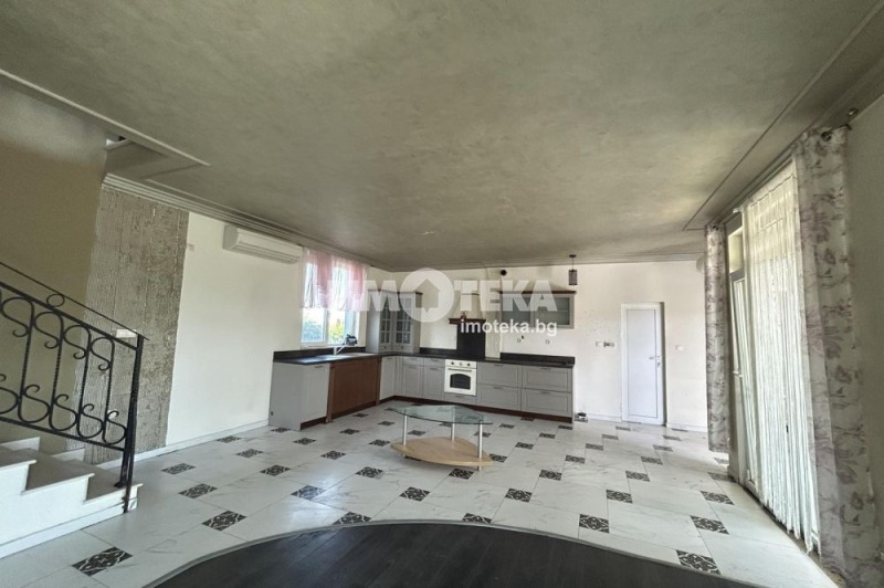 For Sale  House Plovdiv , Komatevo , 228 sq.m | 84104715 - image [7]