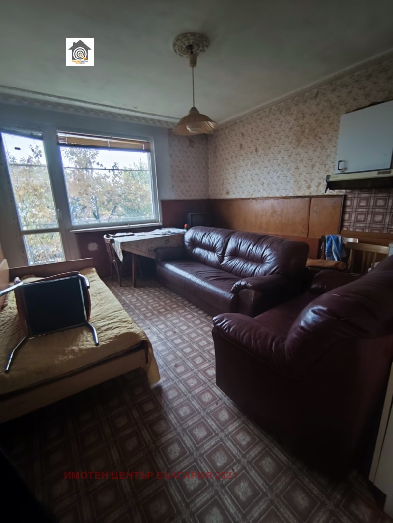 Продава КЪЩА, гр. Батановци, област Перник, снимка 15 - Къщи - 52375970