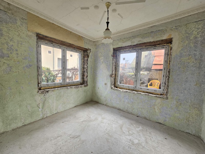 Продава КЪЩА, с. Първенец, област Пловдив, снимка 4 - Къщи - 52875853