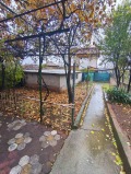 Продава КЪЩА, гр. Батановци, област Перник, снимка 4