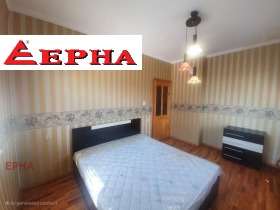 1 chambre Tsentar, Haskovo 2