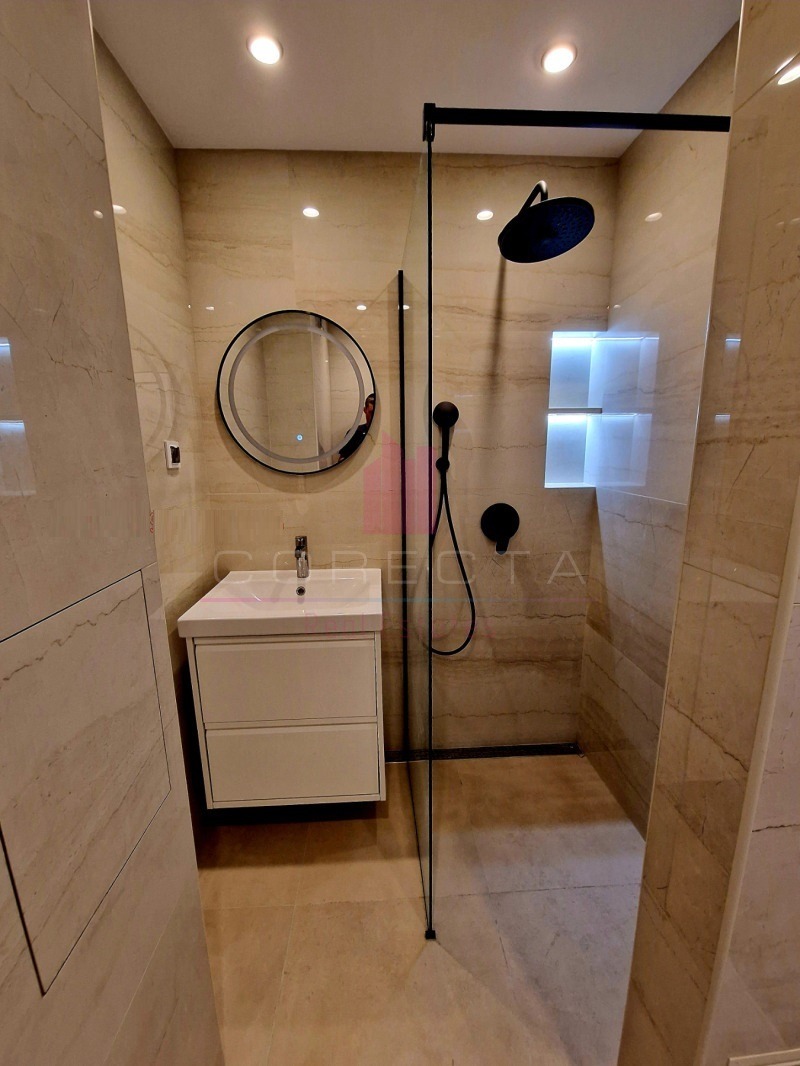 Zu verkaufen  2 Schlafzimmer Ruse , Zentar , 93 qm | 16393391