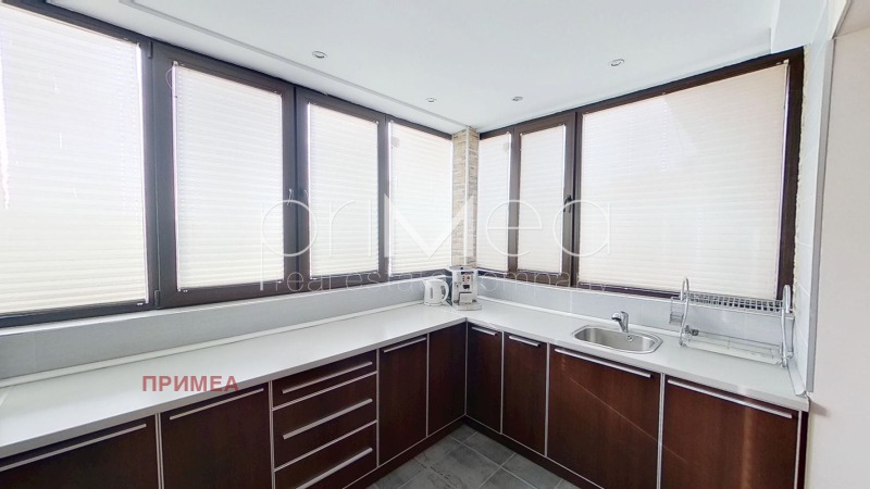 Продава 3-СТАЕН, гр. Бургас, Възраждане, снимка 3 - Апартаменти - 53033808