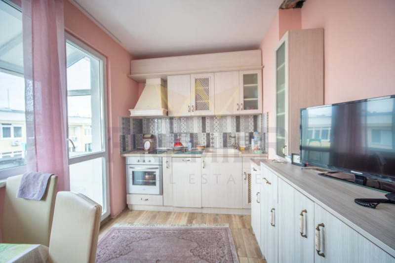 Продава 3-СТАЕН, гр. Поморие, област Бургас, снимка 6 - Апартаменти - 53153405