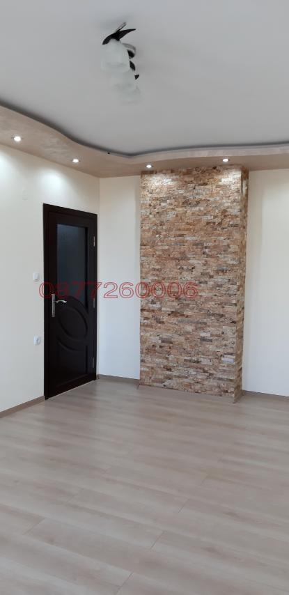 Продава 3-СТАЕН, гр. Кърджали, Център, снимка 8 - Апартаменти - 53159607