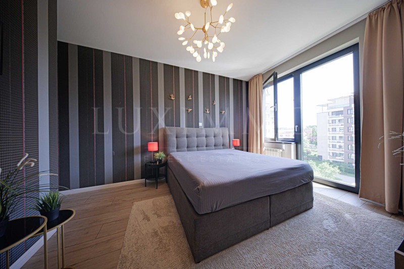 Te koop  3 slaapkamers Sofia , Lozenets , 206 m² | 20304555