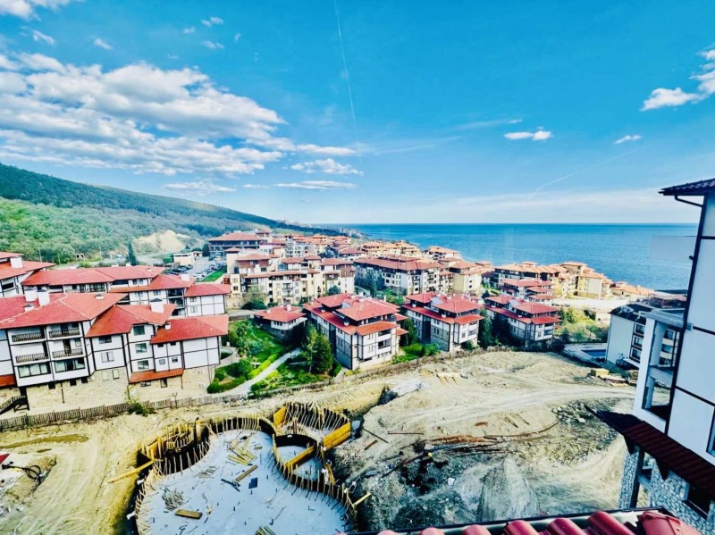 Продава 4-СТАЕН, гр. Свети Влас, област Бургас