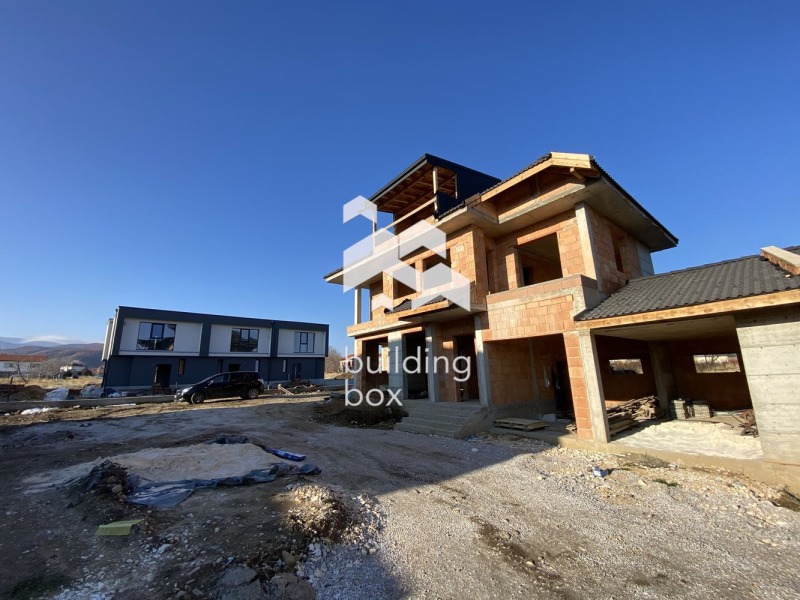 En venta  Casa región Plovdiv , Parvenets , 265 metros cuadrados | 57642634 - imagen [3]