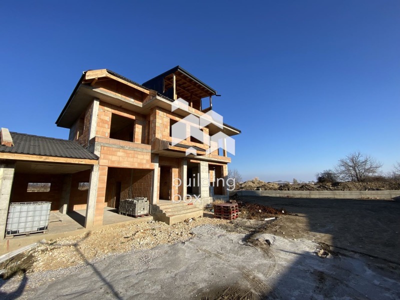 En venta  Casa región Plovdiv , Parvenets , 265 metros cuadrados | 57642634 - imagen [2]