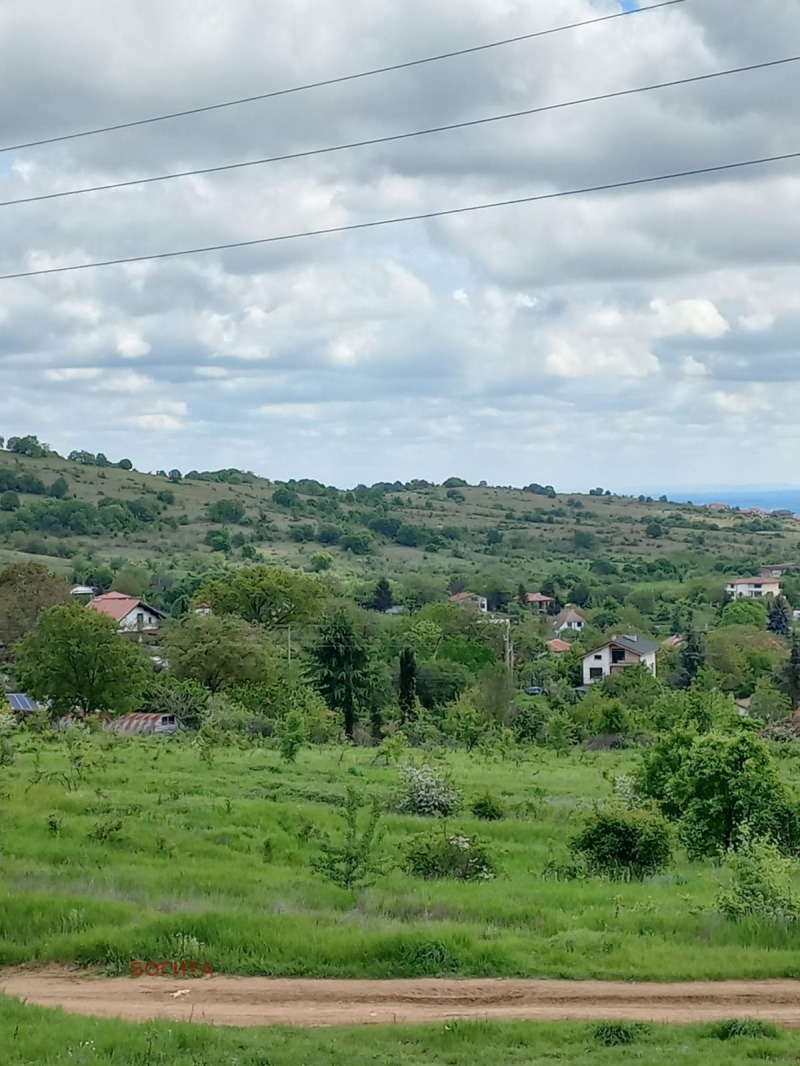 Продава ПАРЦЕЛ, с. Лозен, област Стара Загора