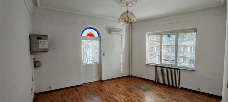 Продава ОФИС в град София, Център - 171 кв.м / 665 000 € » 1 300 626.95 лв., ИРИДА НЕДВИЖИМИ ИМОТИ