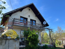 Продажба на имоти в с. Туден, област София - изображение 2 