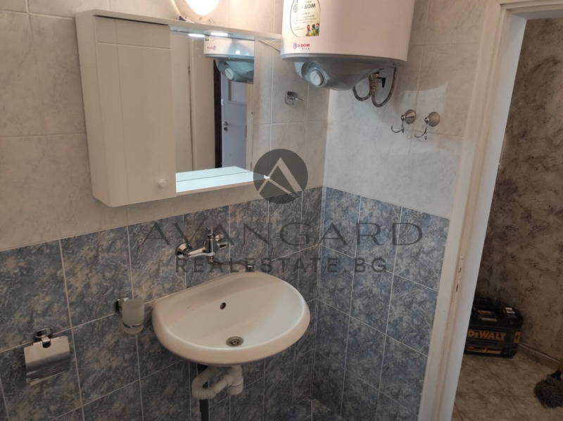 De vânzare  1 dormitor Plovdiv , Ciuciuc Parij , 75 mp | 92665032 - imagine [12]