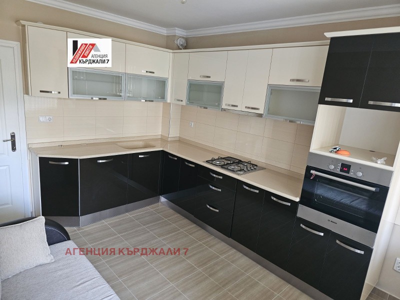 На продаж  2 спальні Кърджали , Възрожденци , 82 кв.м | 66487656 - зображення [5]