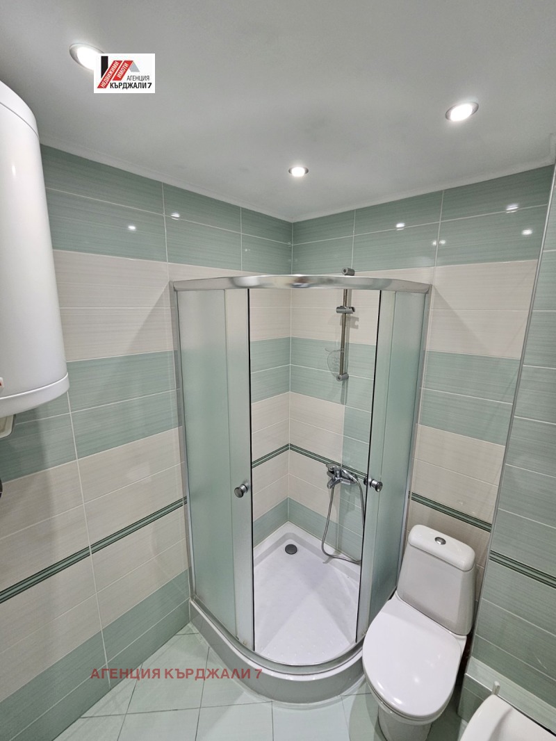 На продаж  2 спальні Кърджали , Възрожденци , 82 кв.м | 66487656 - зображення [2]