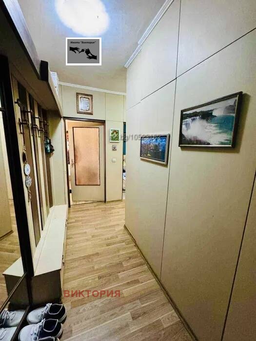 Продава  3-стаен град Пазарджик , Ставропол , 69 кв.м | 56445679 - изображение [3]