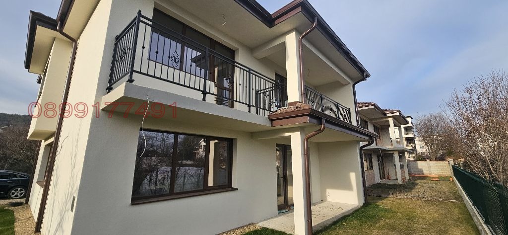 Продава КЪЩА, гр. Варна, Виница