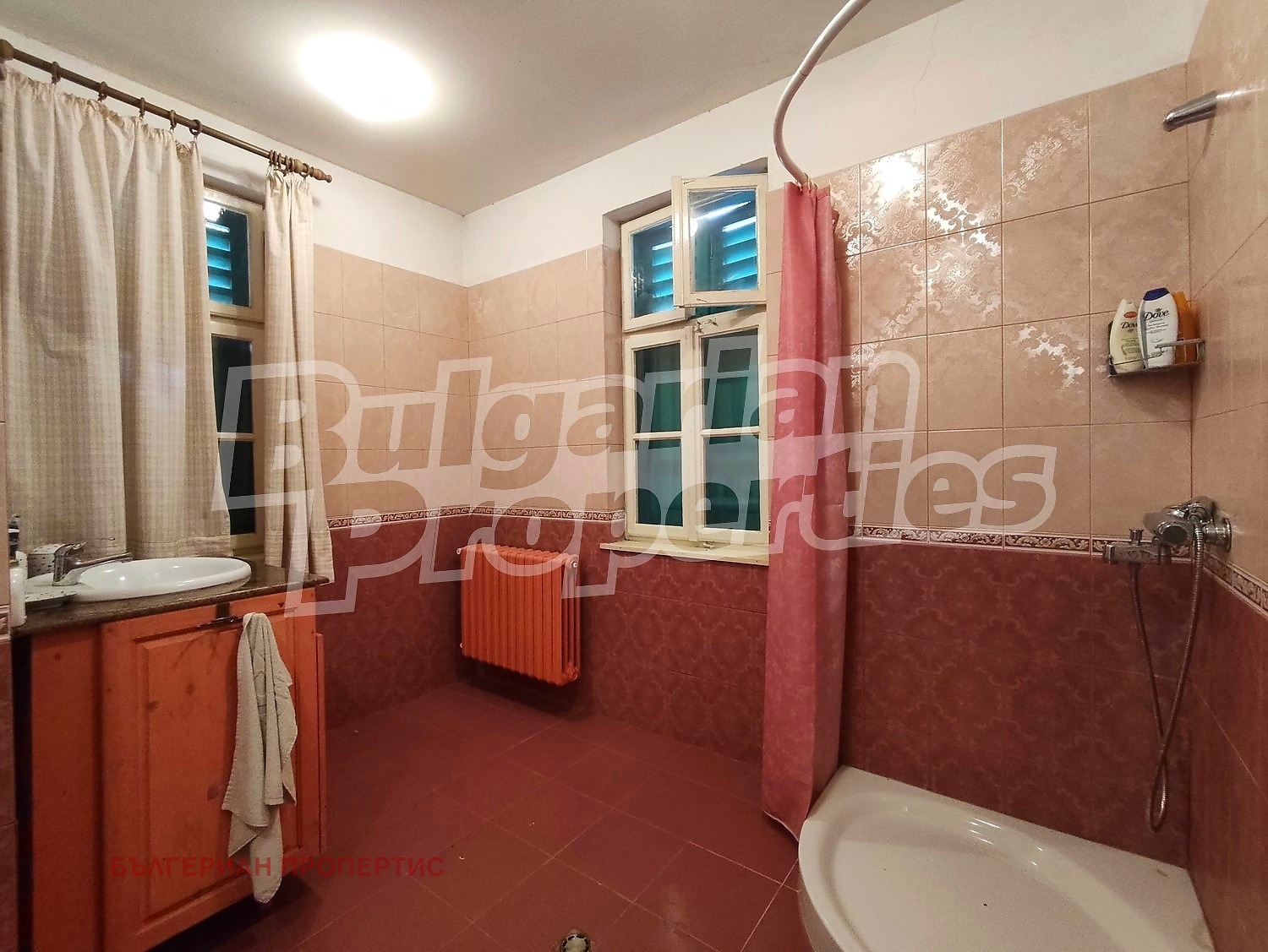 Продава КЪЩА, с. Рибарица, област Ловеч, снимка 8 - Къщи - 54424245