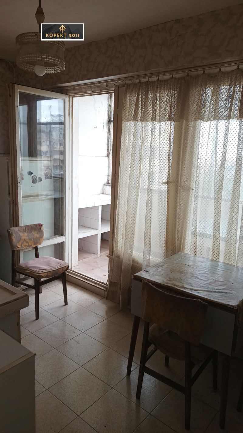 Продава  2-стаен град Русе , Дружба 3 , 60 кв.м | 17595239 - изображение [9]
