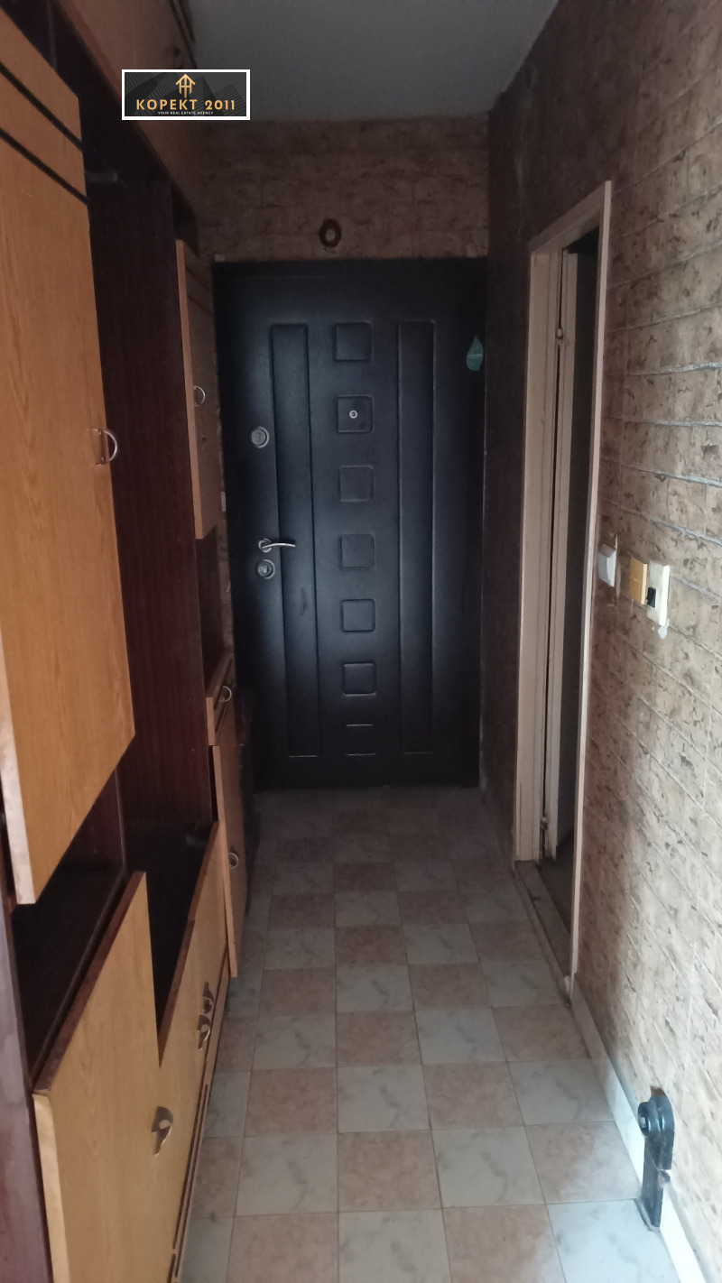 Продава  2-стаен град Русе , Дружба 3 , 60 кв.м | 17595239 - изображение [3]