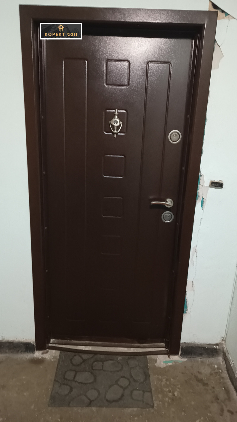 Продава  2-стаен град Русе , Дружба 3 , 60 кв.м | 17595239 - изображение [2]