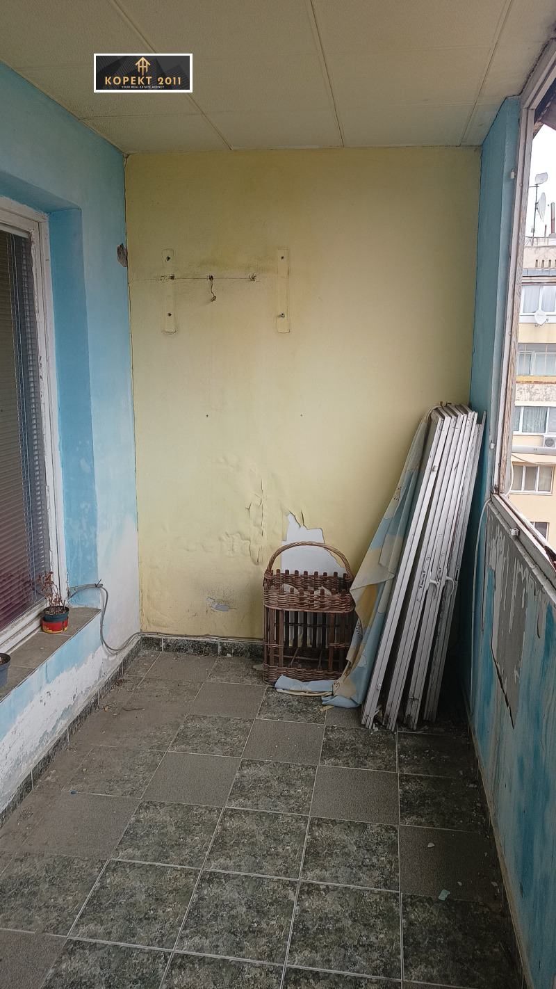 Продава  2-стаен град Русе , Дружба 3 , 60 кв.м | 17595239 - изображение [16]