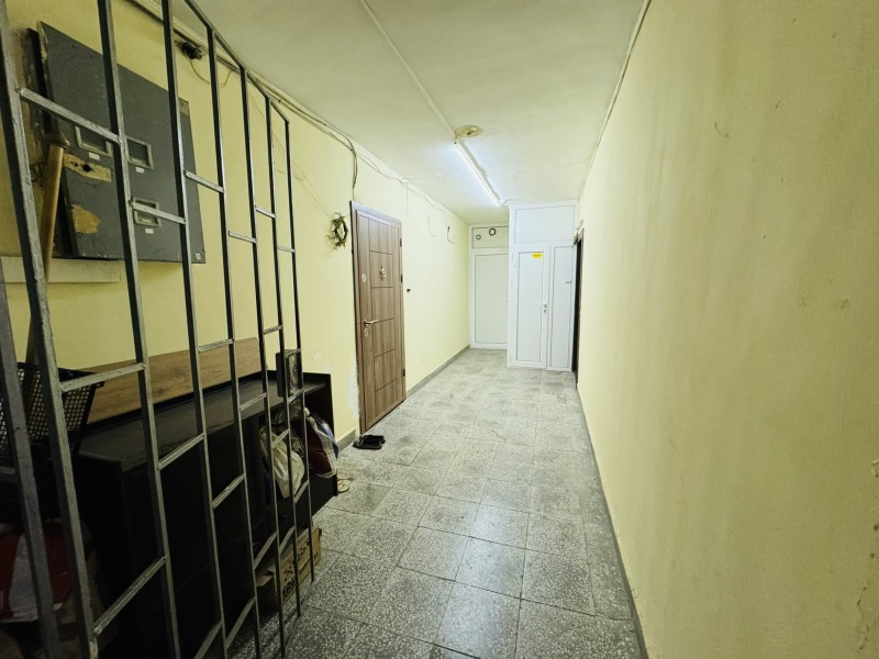 Eladó  2 hálószobás Pernik , Centar , 72 négyzetméter | 83644050 - kép [7]