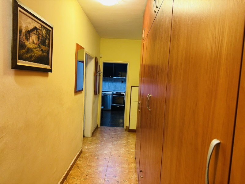 Eladó  2 hálószobás Pernik , Centar , 72 négyzetméter | 83644050 - kép [4]