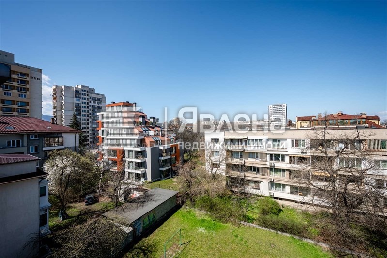 Продава 4-СТАЕН, гр. София, Изток, снимка 16 - Апартаменти - 55996230