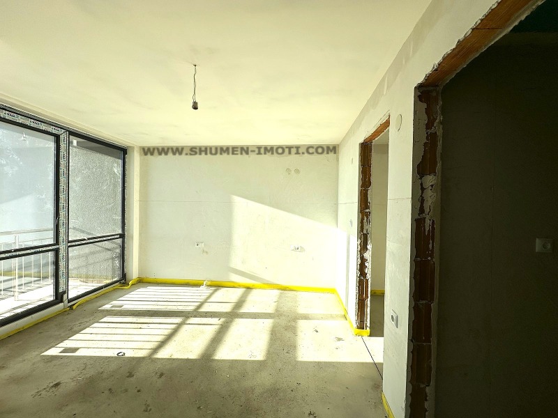 Продава КЪЩА, гр. Шумен, 2-ри корпус, снимка 10 - Къщи - 52881074