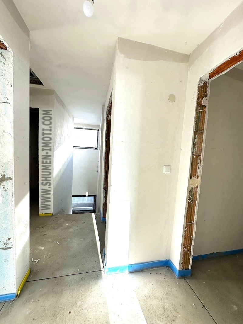 Продава КЪЩА, гр. Шумен, 2-ри корпус, снимка 7 - Къщи - 52881074