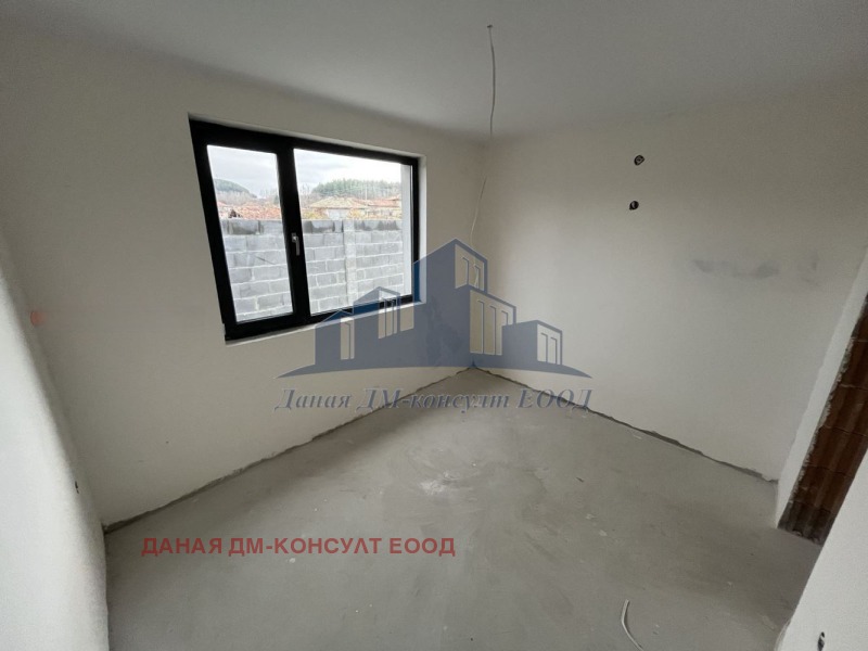 Продава КЪЩА, с. Драгоево, област Шумен, снимка 3 - Къщи - 53207079