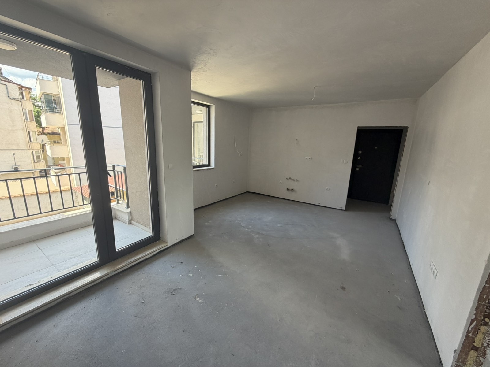 Продава 2-СТАЕН, гр. Пловдив, Кючук Париж, снимка 2 - Апартаменти - 54745900