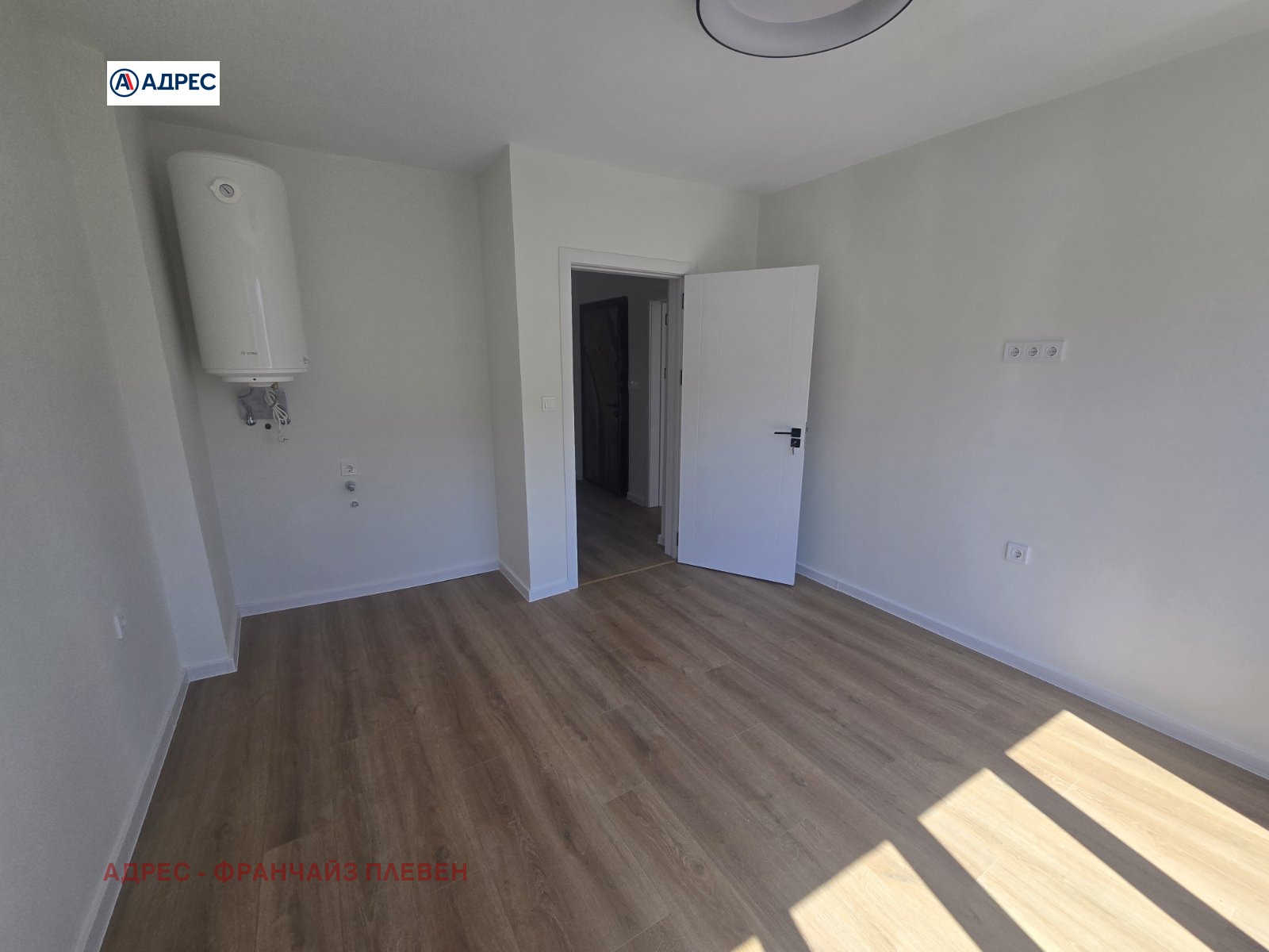 Продава 3-СТАЕН, гр. Плевен, 9-ти квартал, снимка 6 - Апартаменти - 55011067