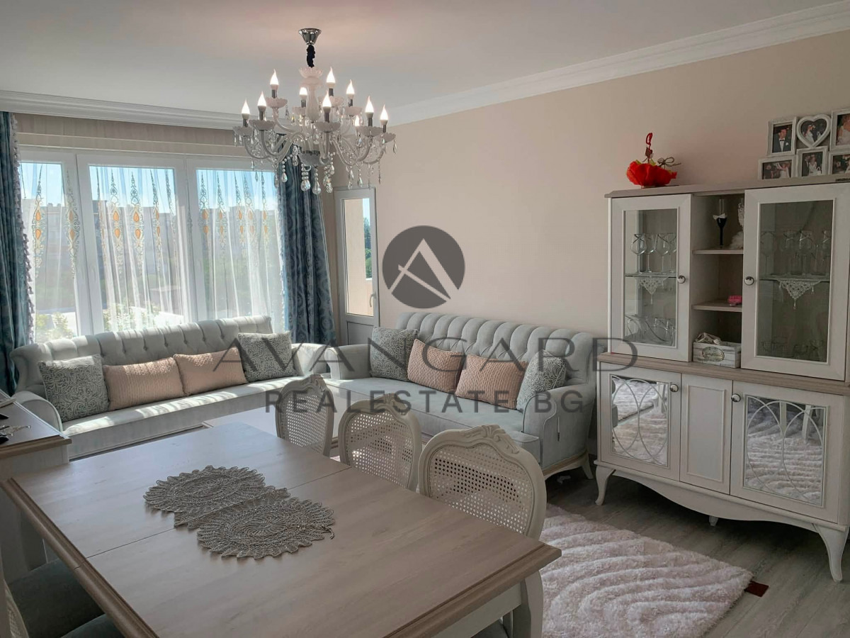 Продава  3-стаен град Пловдив , Изгрев , 68 кв.м | 68011303