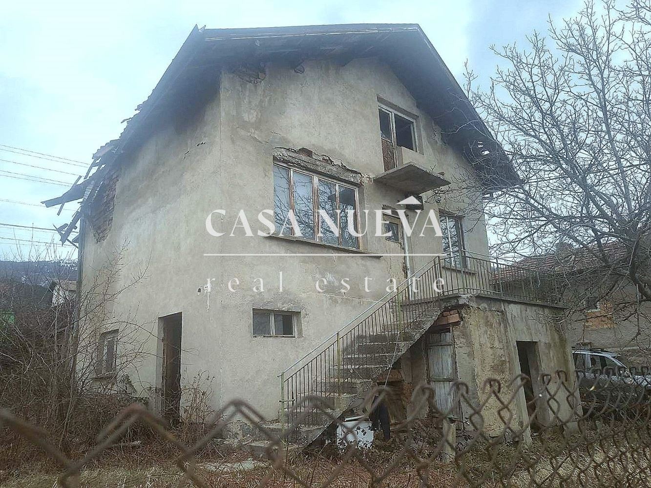 Продава КЪЩА, с. Кладница, област Перник, снимка 2 - Къщи - 54022955