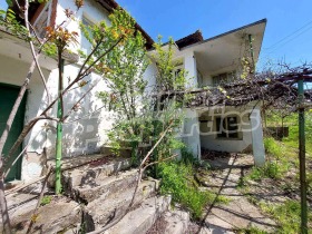 Продажба на имоти в с. Срем, област Хасково - изображение 2 
