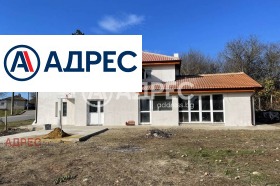 σπίτι Ηζγρεβ, περιοχή Βάρνα