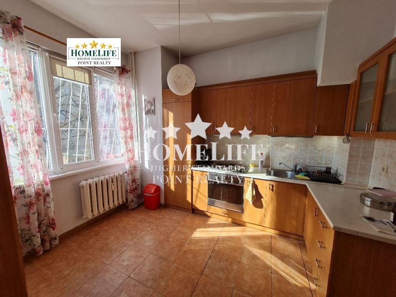 Na prodej  1 ložnice Sofia , Centar , 66 m2 | 54634272 - obraz [2]